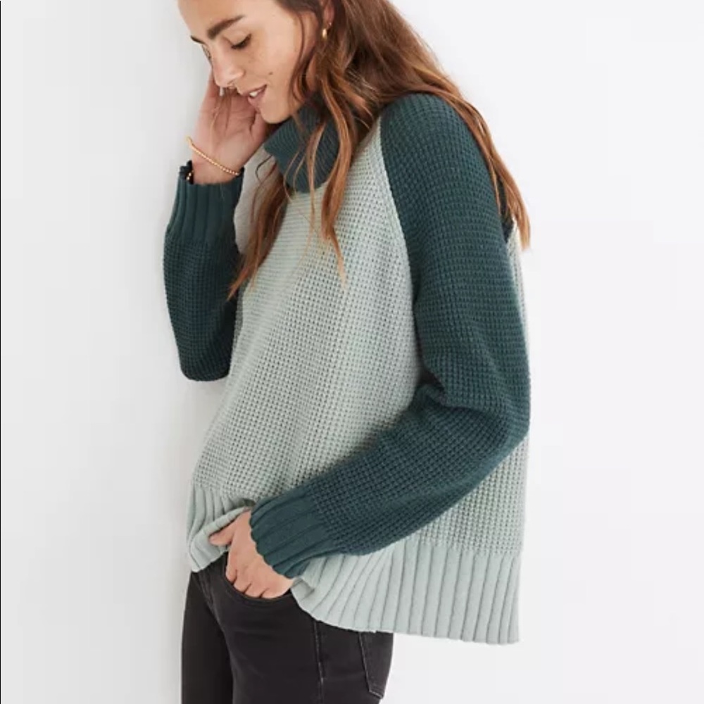 MADEWELL | Eastbrook Green Colorblock Cross Back Mock Sweater Womens S
